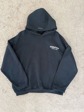 Essentials Fear of God Black Pullover Hoodie with Chest Logo